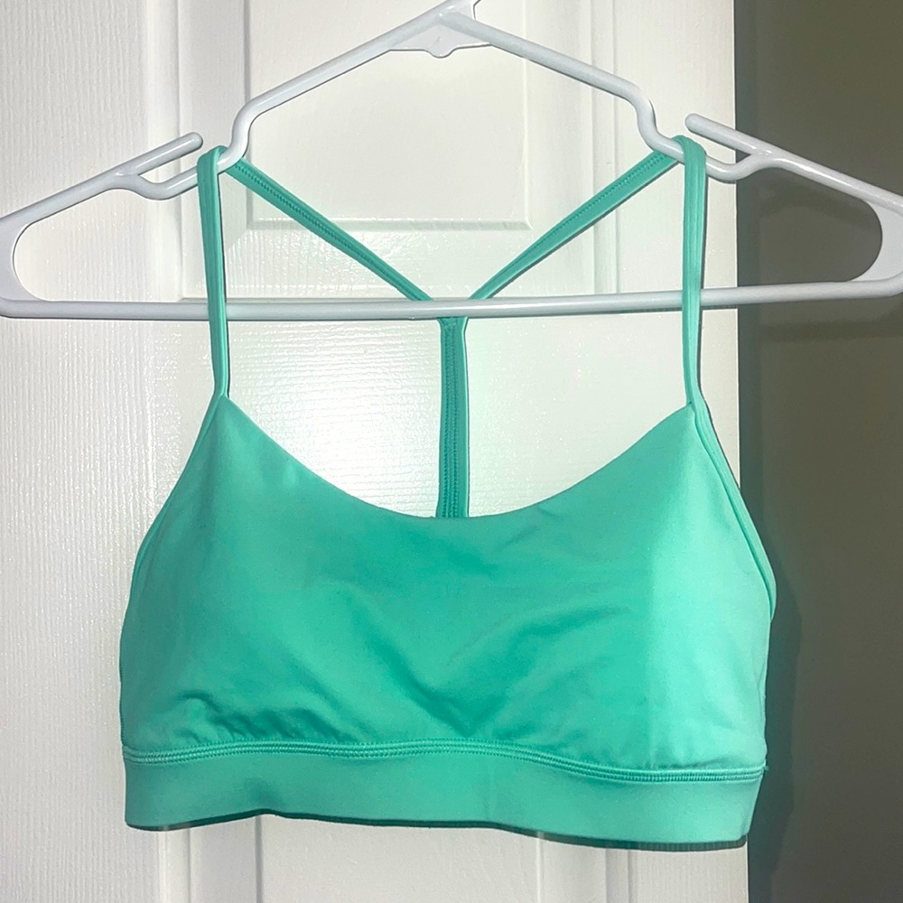 Flow Y Lululemon Sports Bra